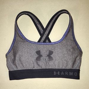 Under Armour Peekhole Razorback Sports Bra